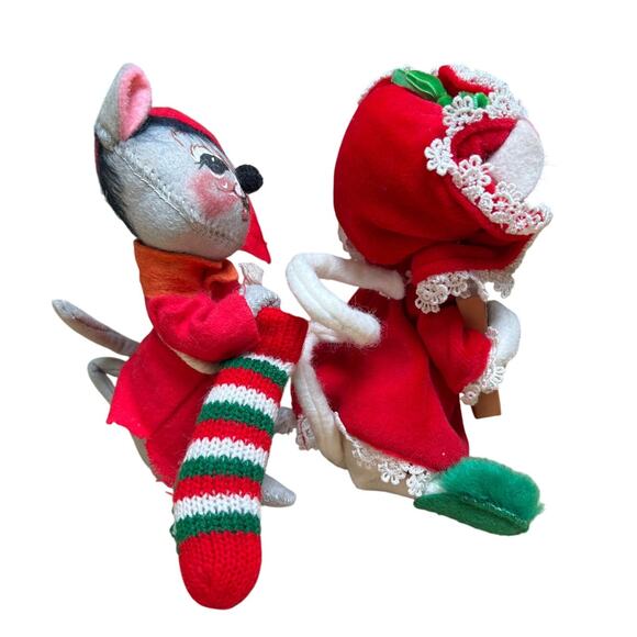 Vintage Annalee Dolls 7" Mouse w/Book & w/Stocking - Picture 2 of 9
